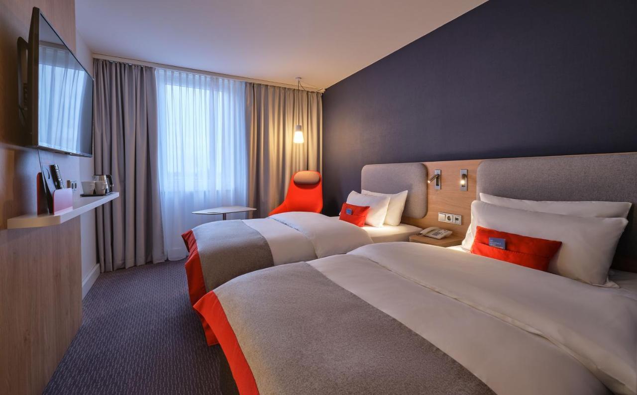 Holiday Inn Express Cologne Troisdorf By Ihg Εξωτερικό φωτογραφία