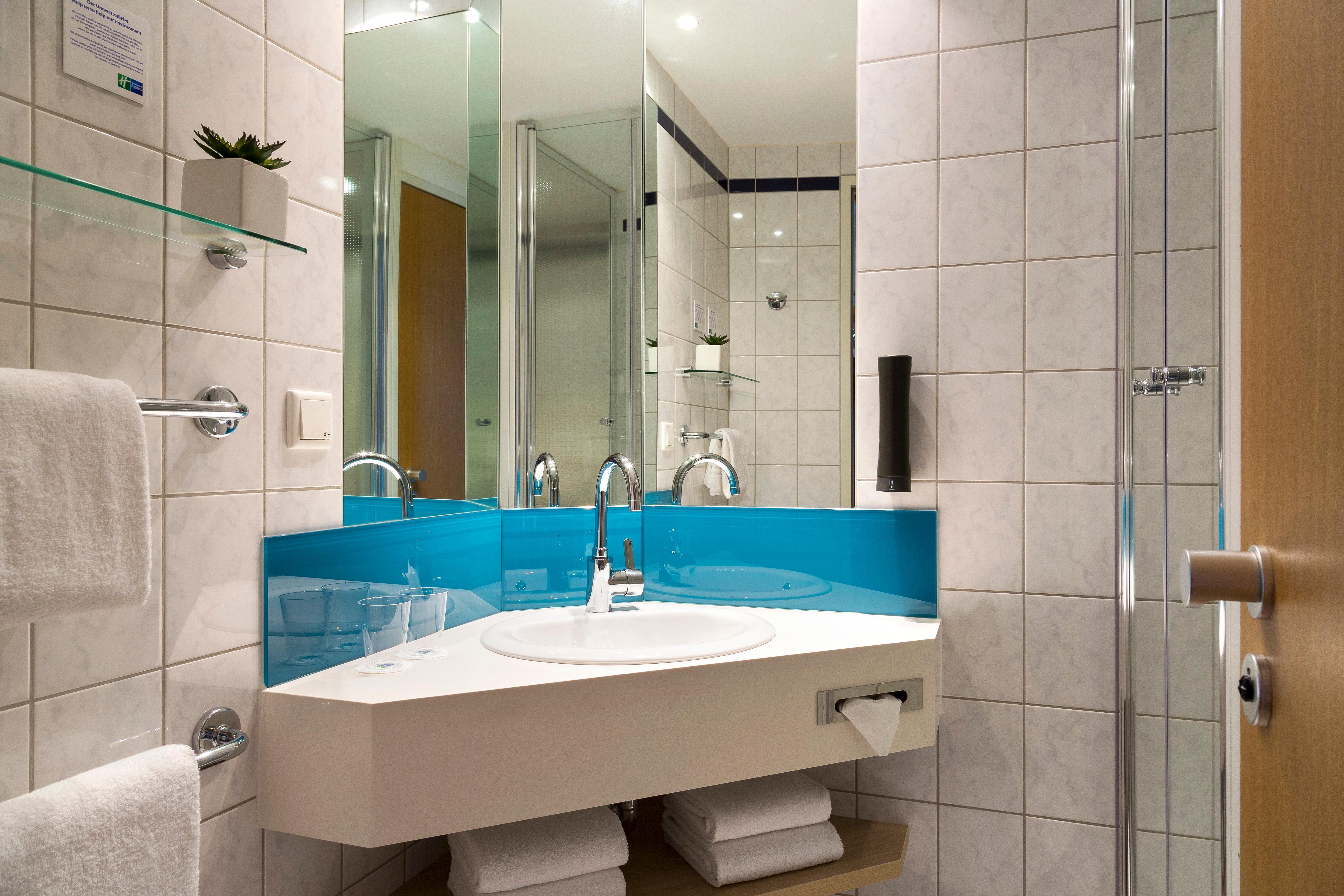 Holiday Inn Express Cologne Troisdorf By Ihg Εξωτερικό φωτογραφία