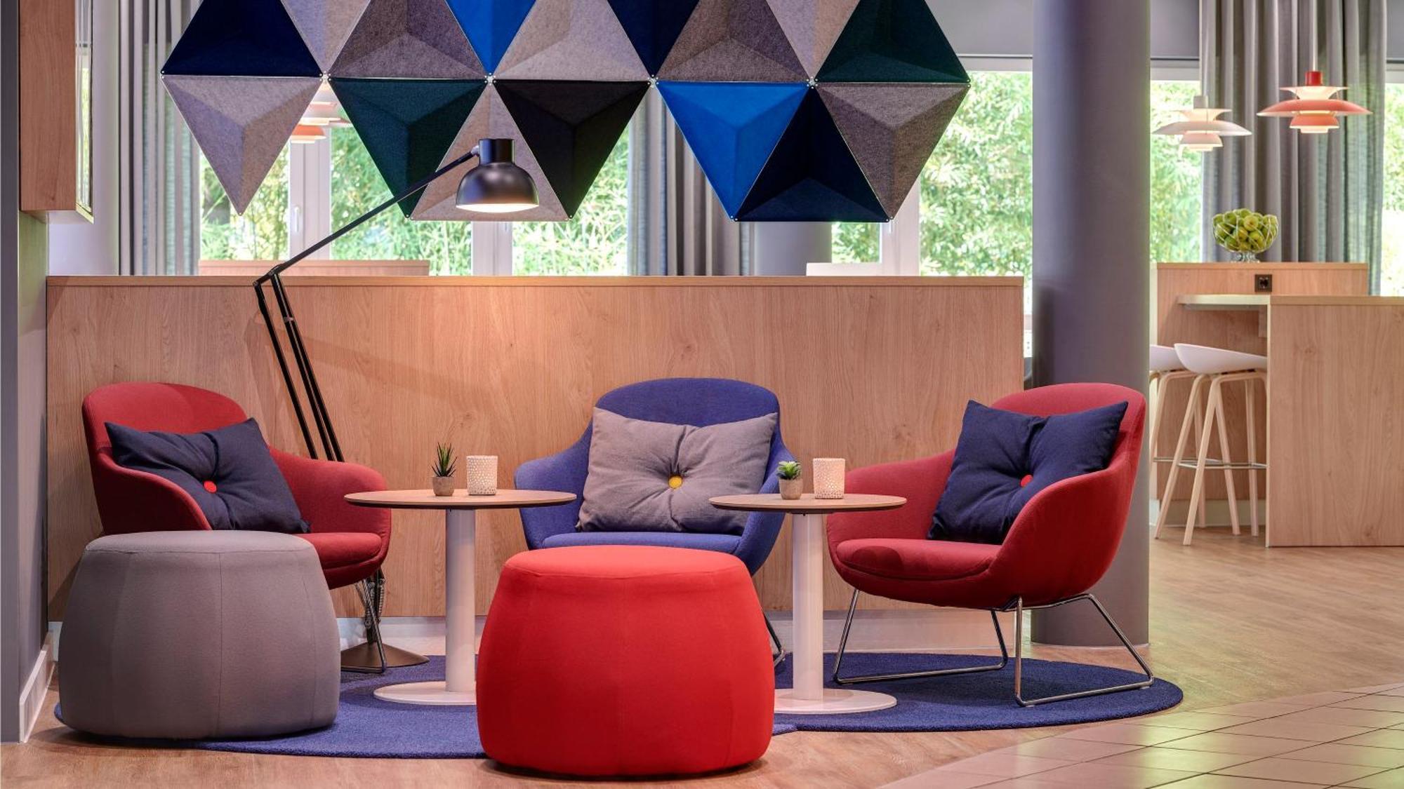 Holiday Inn Express Cologne Troisdorf By Ihg Εξωτερικό φωτογραφία