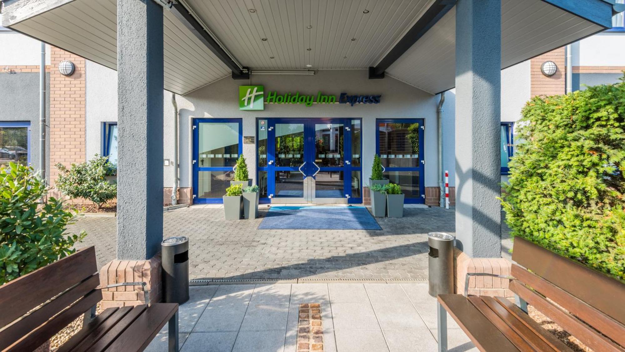 Holiday Inn Express Cologne Troisdorf By Ihg Εξωτερικό φωτογραφία