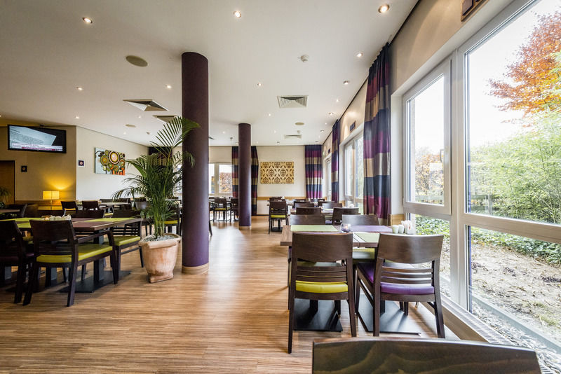 Holiday Inn Express Cologne Troisdorf By Ihg Εξωτερικό φωτογραφία
