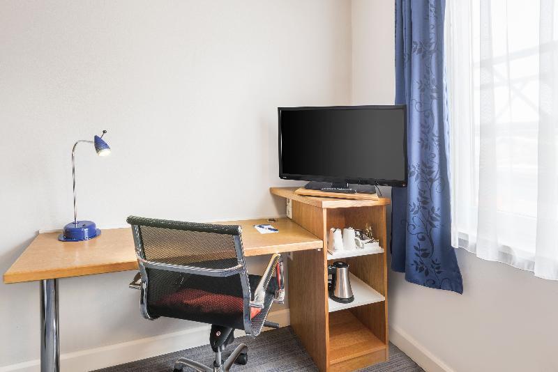 Holiday Inn Express Cologne Troisdorf By Ihg Εξωτερικό φωτογραφία