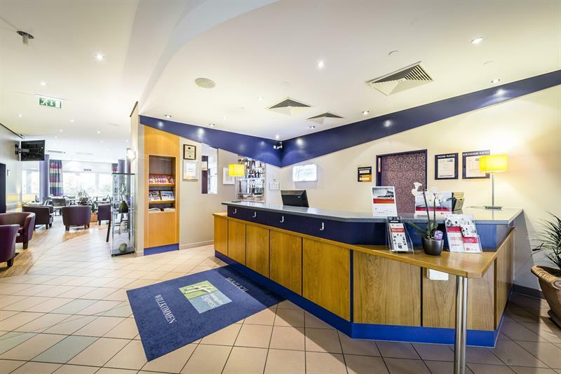 Holiday Inn Express Cologne Troisdorf By Ihg Εξωτερικό φωτογραφία