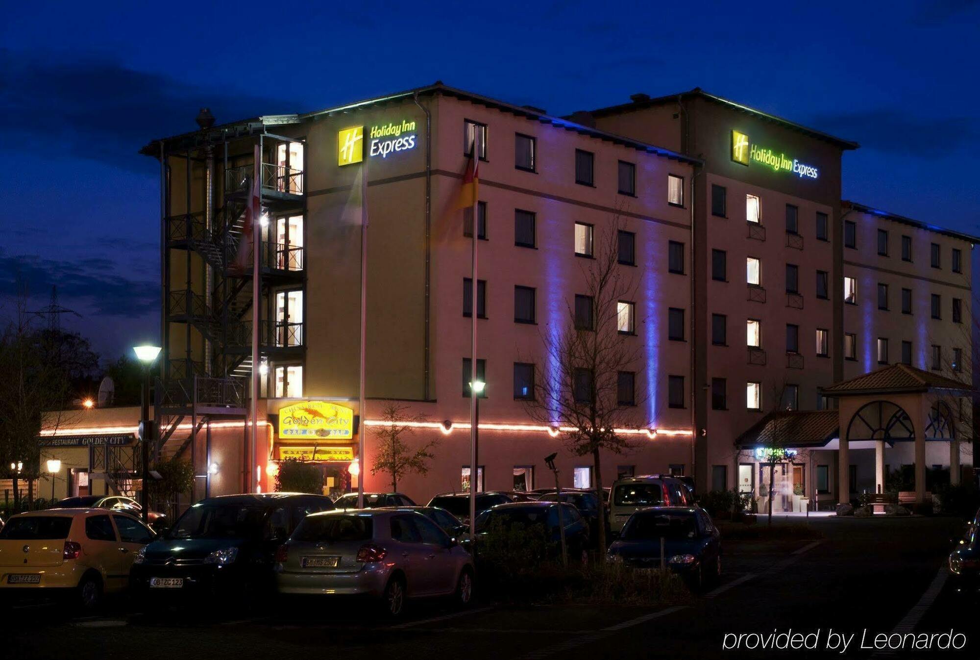 Holiday Inn Express Cologne Troisdorf By Ihg Εξωτερικό φωτογραφία